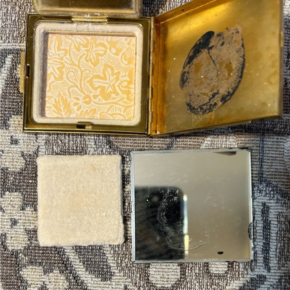 Vintage Zell 5th Avenue Carryall Clutch Powder Compact Lipstick Comb Minaudiere - Picture 9 of 16